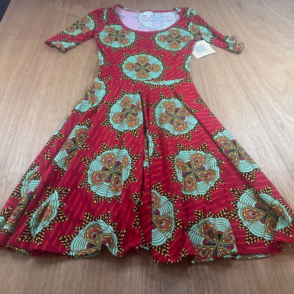LuLaRoe Nicole Dress XS Red Geometric Floral Print Fit Flare NWT